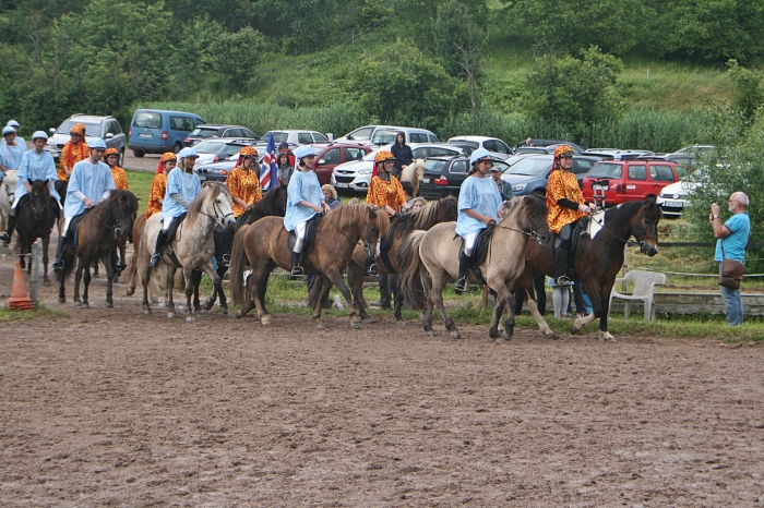 Ankündigung - Show-Cup in Essenheim mit Isi-Quadrille